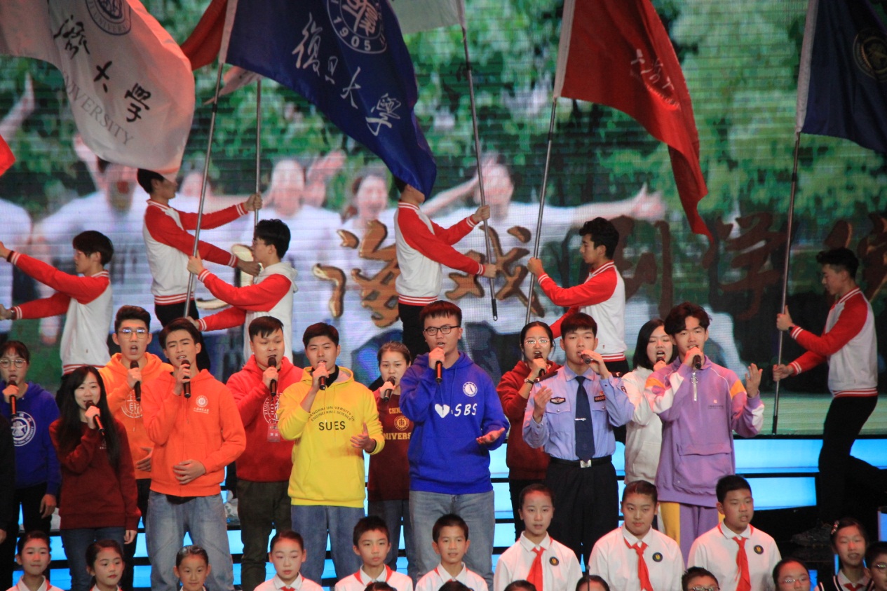 我校领唱——张小虎